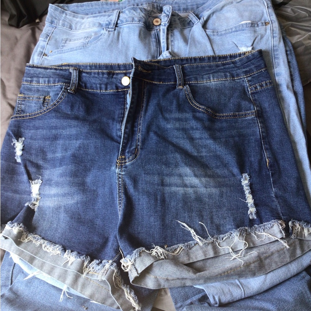 SHEIN 3xl Distressed Frayed Hem Denim Shorts in Dark Blue